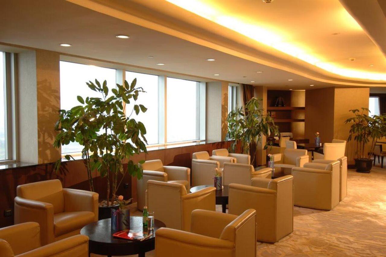 Ramada Plaza Pudong Shanghai Hotel Eksteriør billede